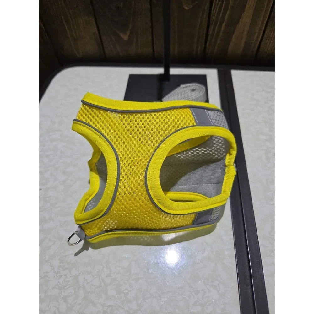 X-Small Yellow And Grey Dog Harness W/leash